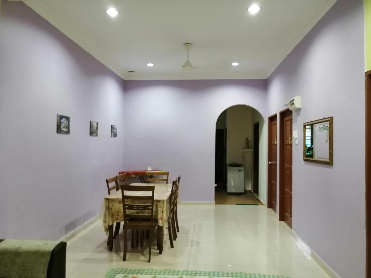 Assyifa Homestay Dungun Exterior photo